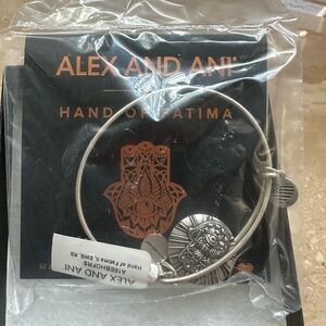 NWT Alex and Ani Silver Hand of Fatima Bracelet